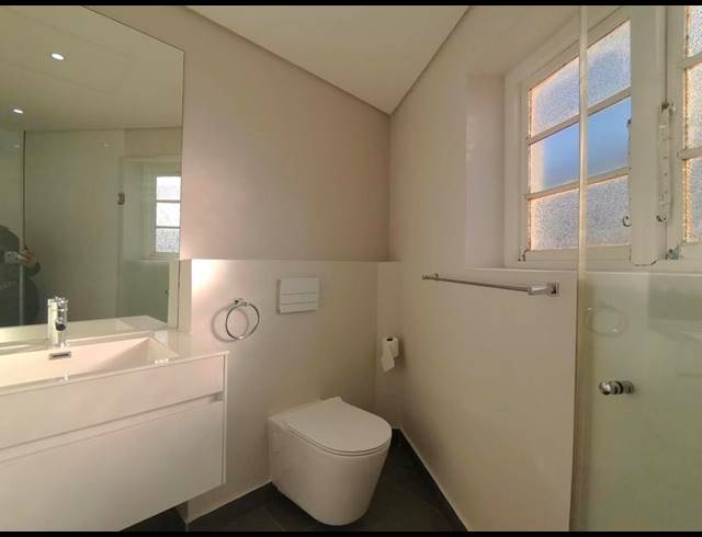 1 BEDROOM PROPERTY TO RENT IN GREEN POINT UPPER